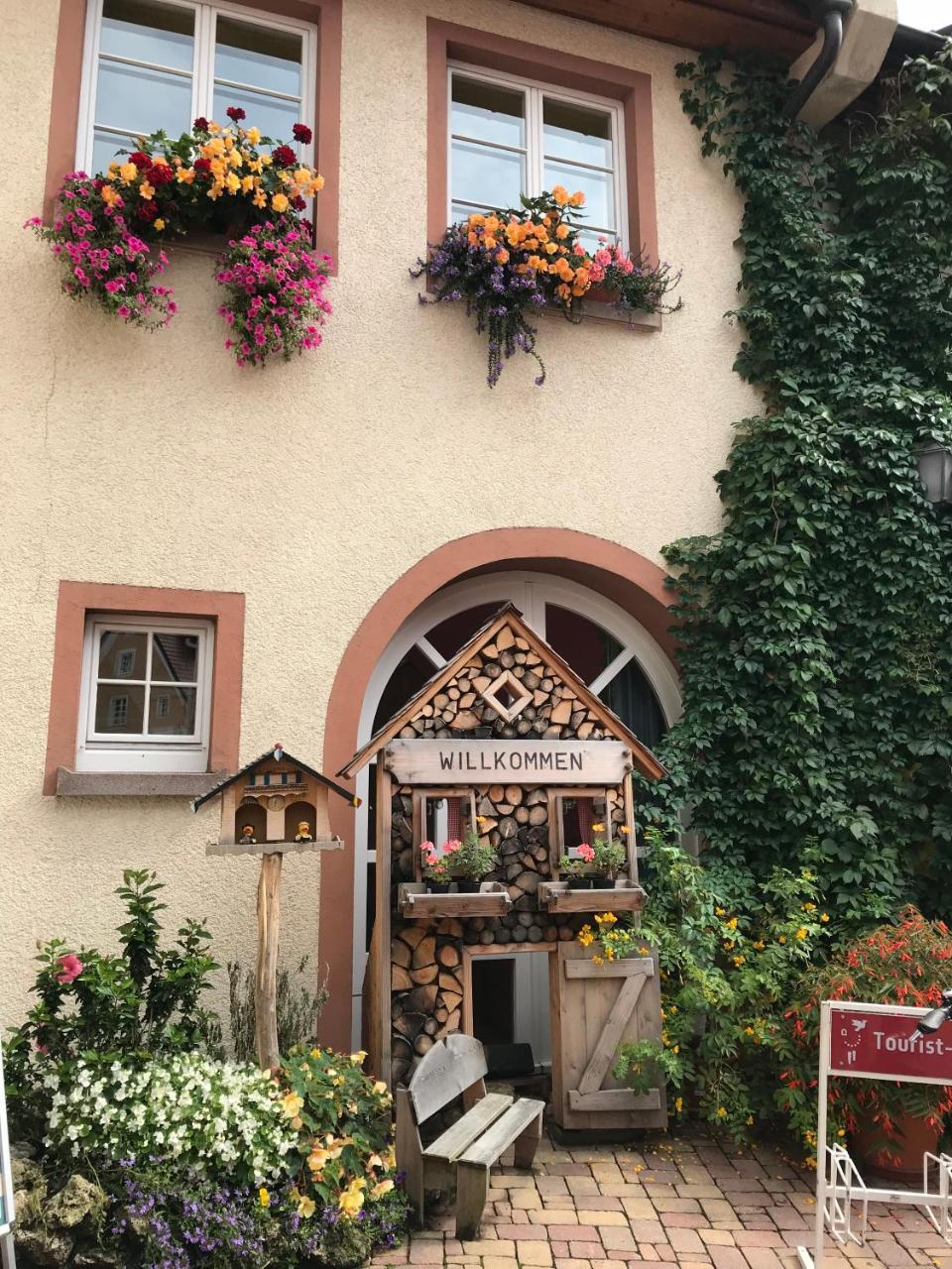 Hotel-Pension Zum Bierhaus Roetenbach  Exterior photo